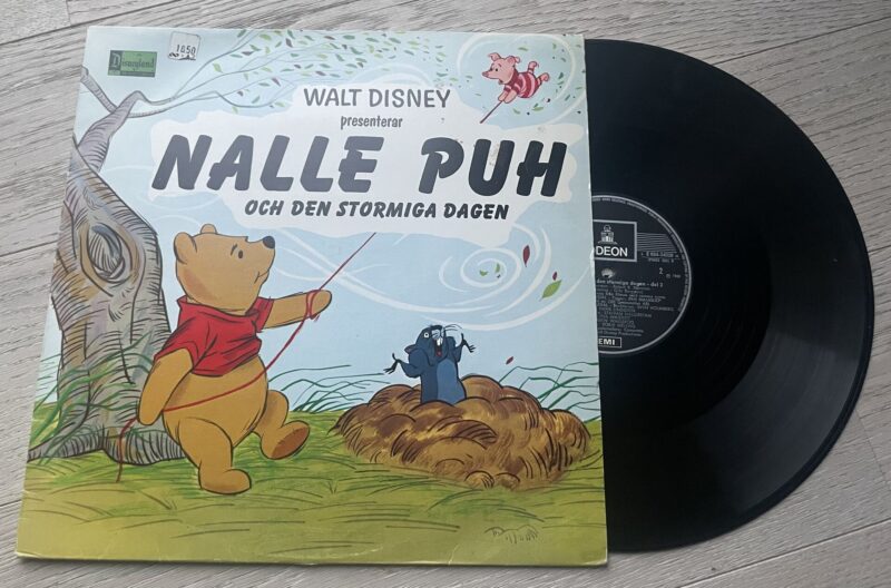 100605977 Nalle Puh Walt Disney