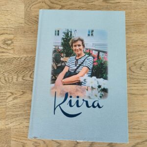101029575 Kiira . Mälestusraamat raadioajakirjanik Kiira Khanist