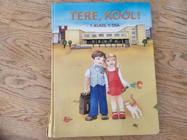 Tere kool . Erika Kalmus, Maire Kebbinau, Ene Kurme, Krista