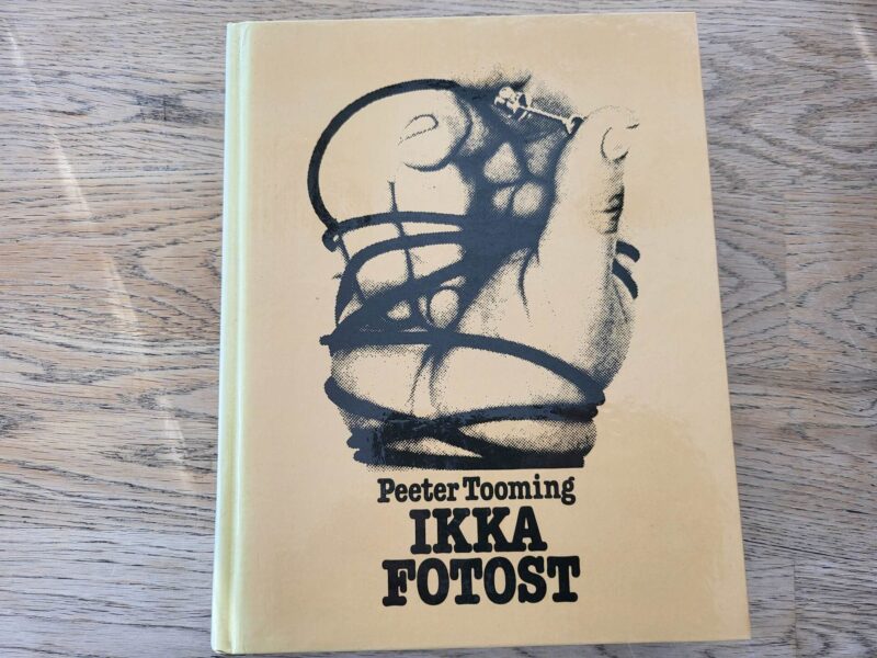 101279653 Ikka fotost . Peeter Tooming