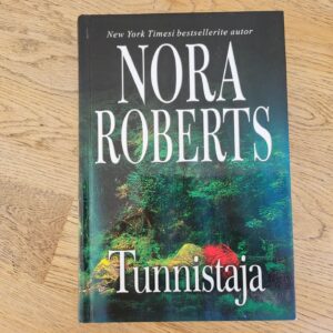 101341073 Tunnistaja . Nora Roberts