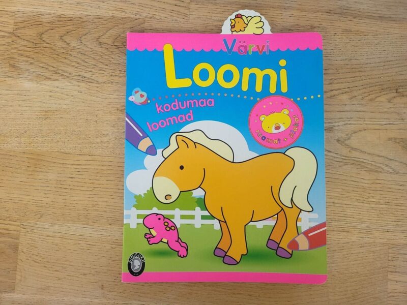 101558097 Värvi loomi Kodumaa loomad