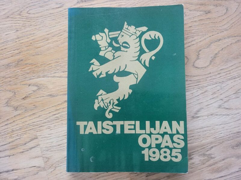101558481 Taistelijan opas 1985