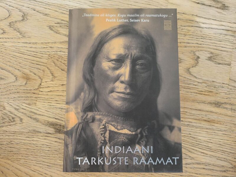 101746774 Indiaani tarkuste raamat