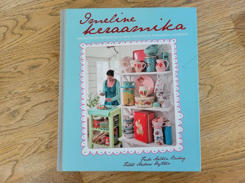 102224882 Imeline keraamika . Frida Anthin Broberg
