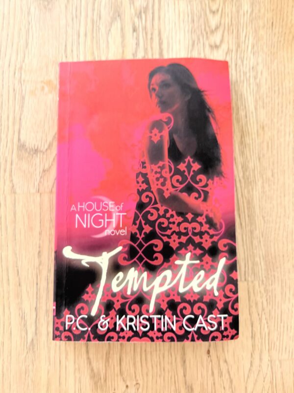 The House of Night novel - Temptated