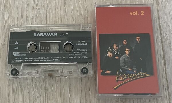 103671827 Karvan Vol.2