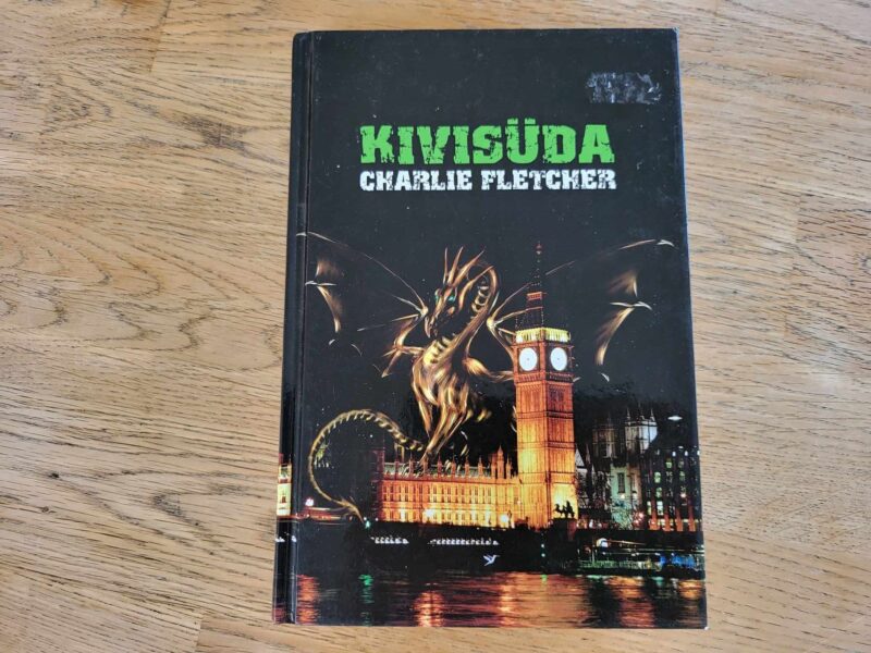 103874079 Kivisüda . Charlie Fletcher