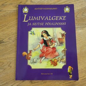 Lumivalgeke ja seitse pöialpoissi