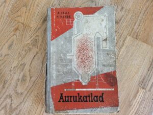 Aurukatlad . Arnold Irak ja Harri Veide