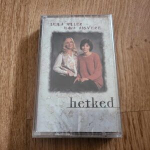 Leila Miller Ilona Aasvere  Hetked Helikassett Uus