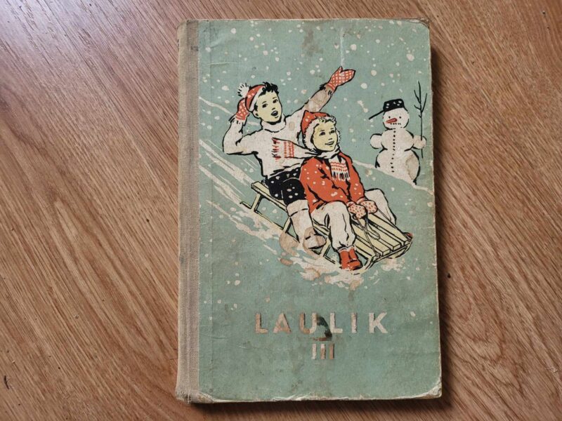 105655611 Laulik III klassile . 1966