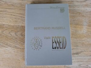 Valik esseid . Bertrand Russell