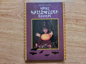 Väike halloweeniraamat . Silver Ravenwolf