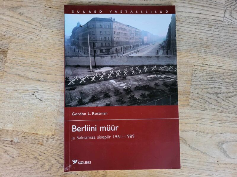 106545581 Berliini müür . Gordon L. Rottman