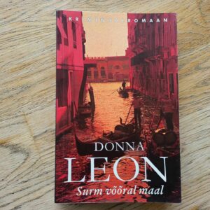 Surm võõral maal . Donna Leon