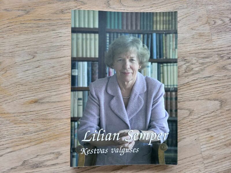 Lilian Semper Kestvas valguses