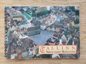 Tallinn Vabaduse väljakult Raekoja platsini