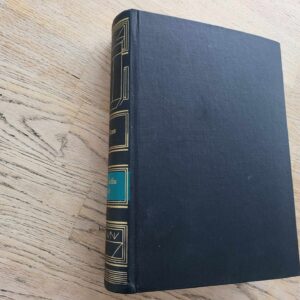 Kolme katku vahel . Jaan Kross