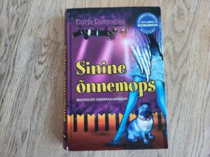 Sinine õnnemops . Darja Dontsova