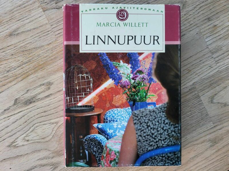 107748041 Linnupuur . Marcia Willett