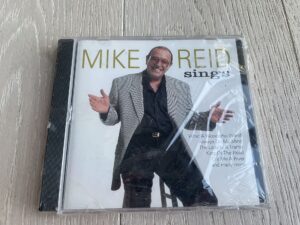 Mike Reid Sings