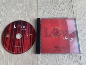 Love Story Film Hits