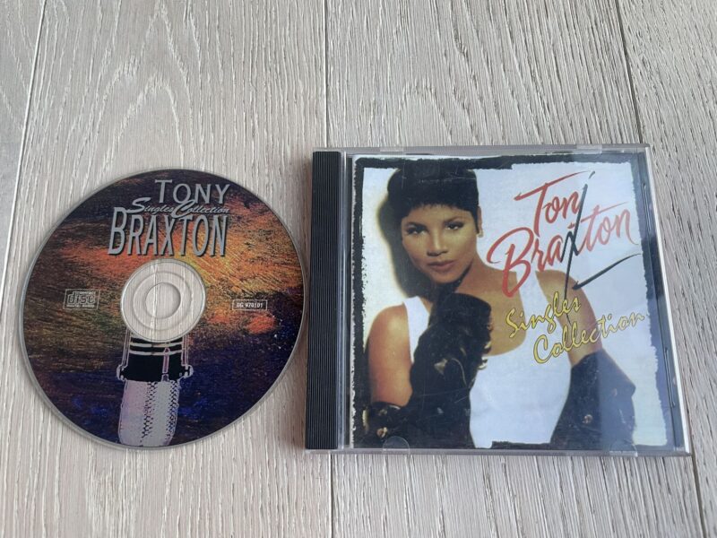 107928653 Toni Braxton Singles Collection