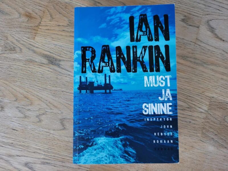 108183075 Must ja sinine . Ian Rankin