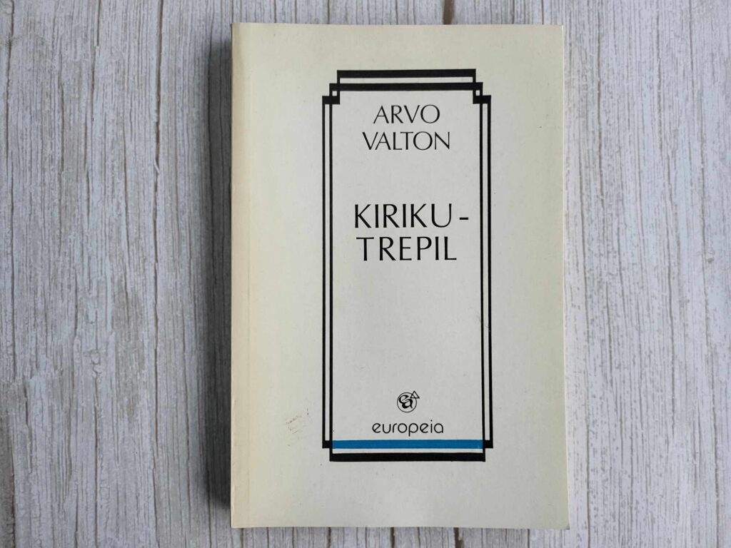 Kirikutrepil . Arvo Valton