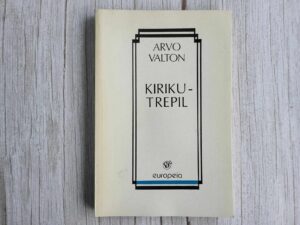 Kirikutrepil . Arvo Valton