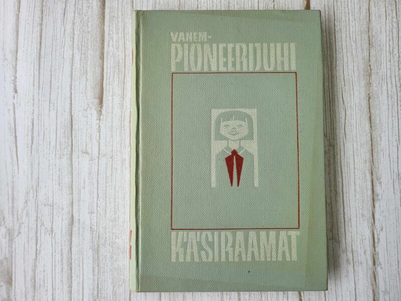 109212367 Vanempioneerijuhi käsiraamat