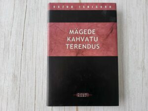 Mägede kahvatu terendus . Kazuo Ishiguro