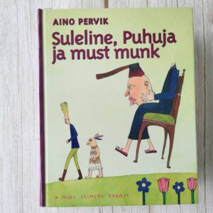 Suleline Puhuja ja must munk . Aino Pervik