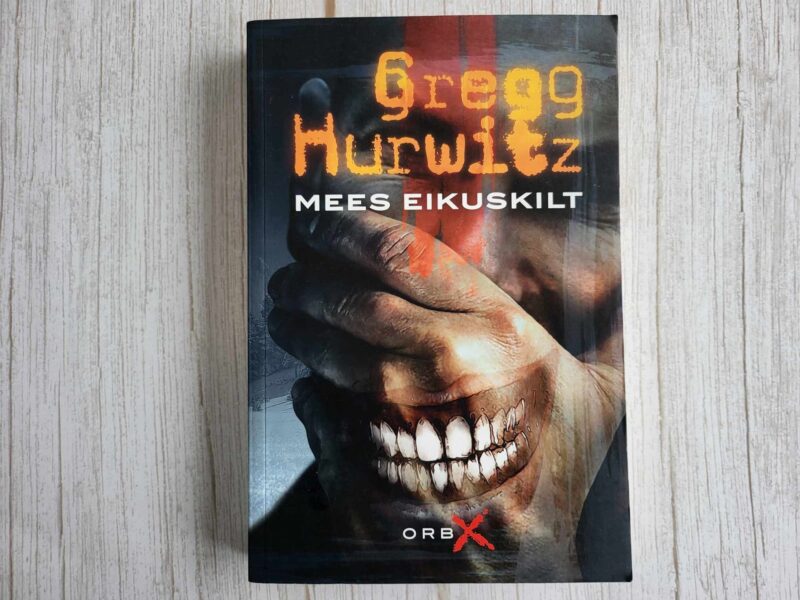 109878484 Mees eikuskilt . Gregg Hurwitz