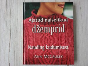 Ajatud naiselikud džemprid . Ann McCauley