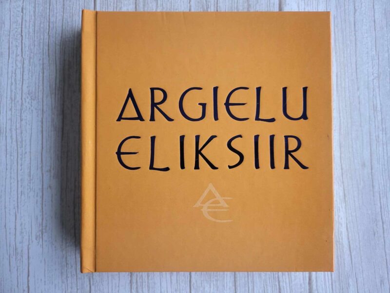 Argielu eliksiir . Michael Powell