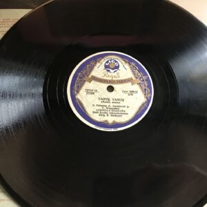 Ott Raukas ja Ludmilla Isakova Šellak Plaat