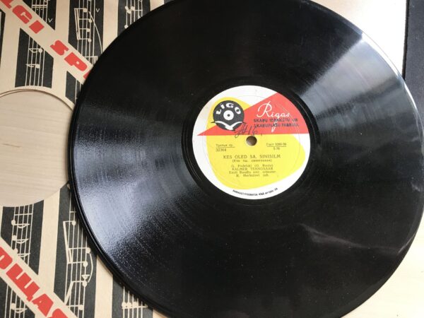 48538382 Kalmer Tennosaar Šellak Plaat