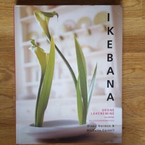48708706 Ikebana . Uudne lähenemine jaapani lilleseadekunstile