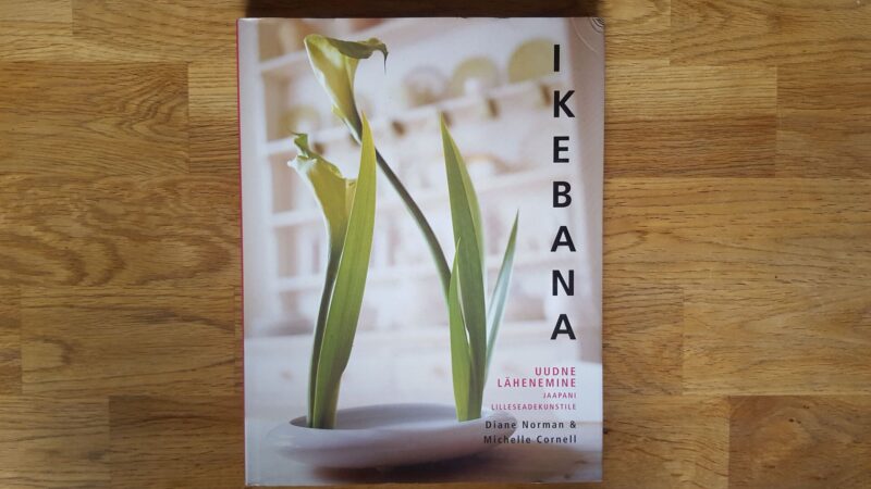 48708706 Ikebana . Uudne lähenemine jaapani lilleseadekunstile