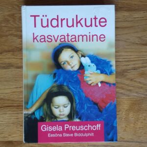 49926440 Tüdrukute kasvatamine