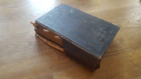 Esimene Mosese Raamat . Piibli raamat