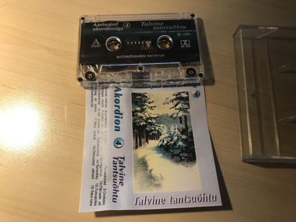 Akordion 4 - Talvine Tantsuõhtu Helikassett