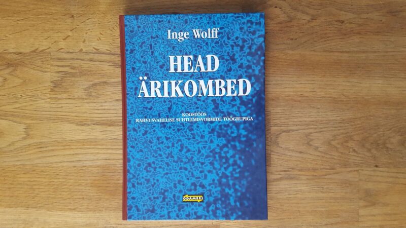 52101518 Head ärikombed . Inge Wolff