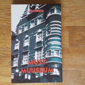 52514640 Must muuseum . Bill Wadell