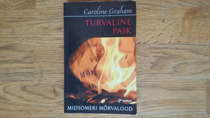 52743030 Turvaline paik . Caroline Graham