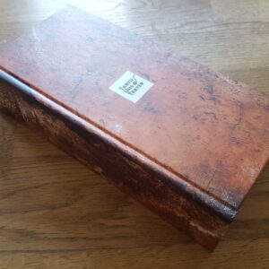 52743127 TUT10 . Unistused, prügi ja ajalugu . Tartu Uus Teater