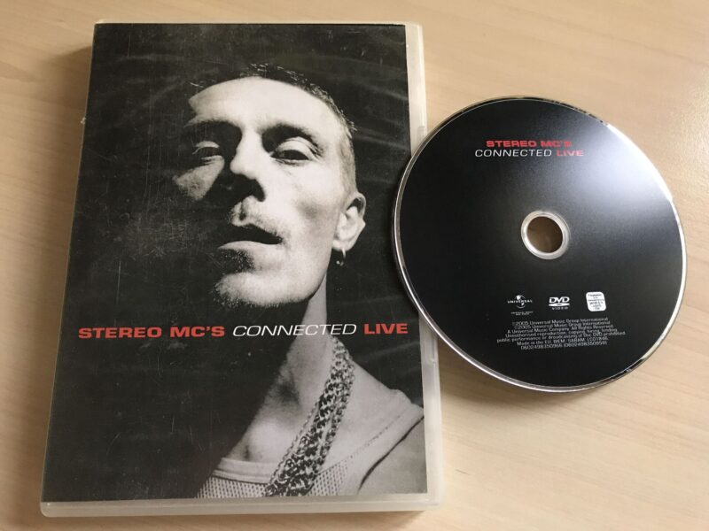 54282748 Stereo Mcs Connected Live DVD