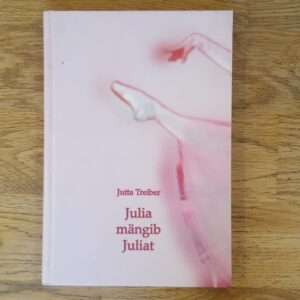 Julia mängib Juliat . Jutta Treiber